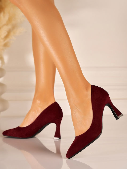 Suede Pumps mit Burgundischem Absatzhöhe