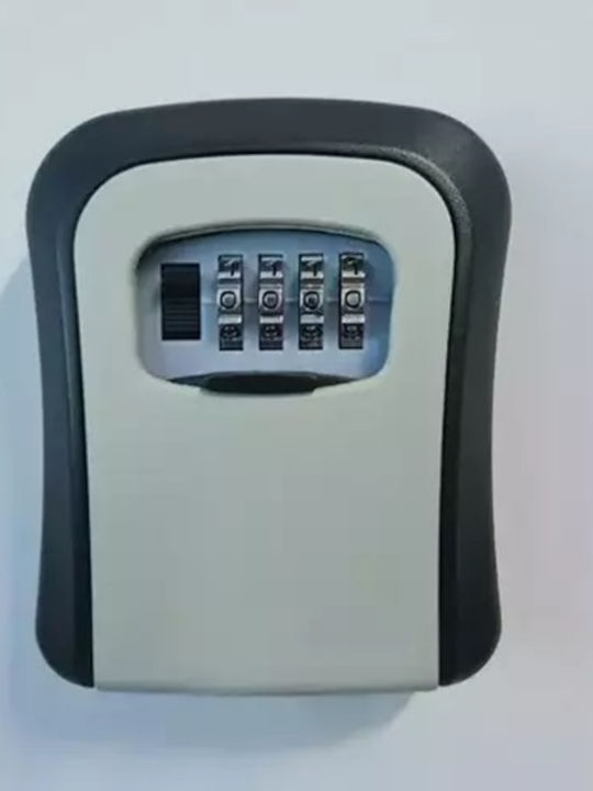 Metal Combination Key Holder with Lock