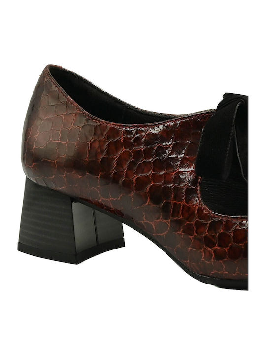 Leder Pumps mit niedrigem Absatz Burgundisch