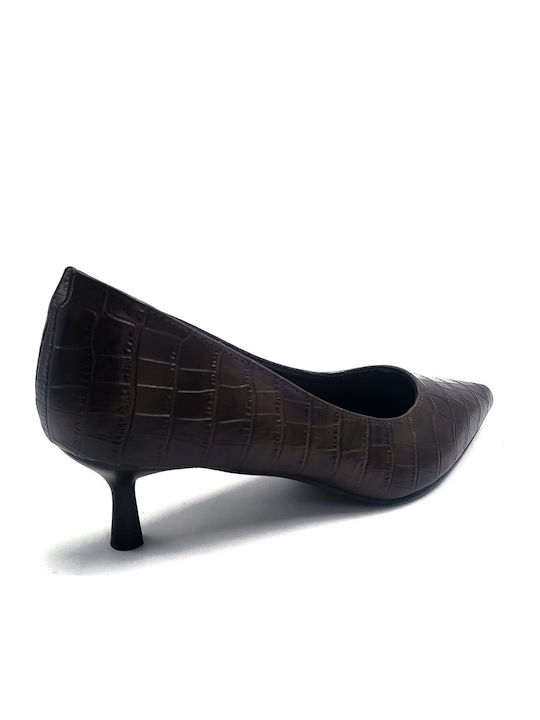 Pointed Toe Heels with Low Heel Brown