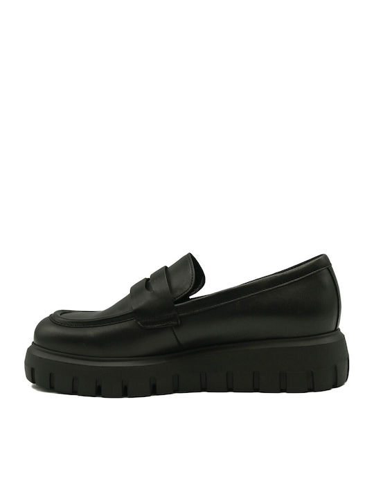 Leather Women's Loafers in Black Color