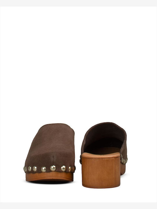Mules With Heel In Brown Colour