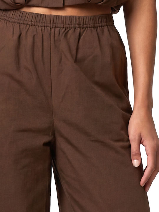 Women's High Waist Fabric Capri Trousers with Rubber Band in Balloon Leg Style Brown