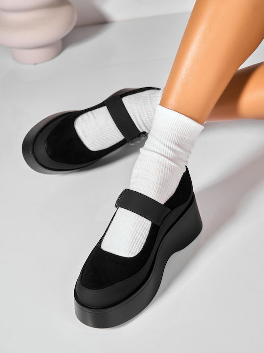 Leather Heels with Medium Heel Black