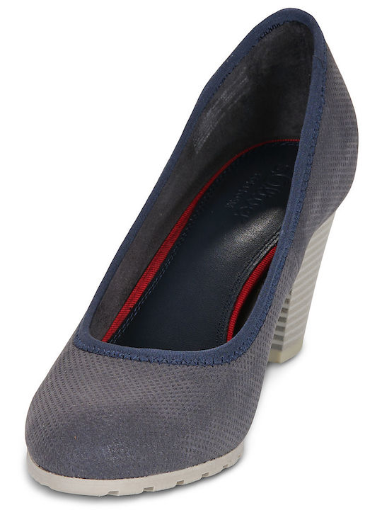 Pumps in Blau