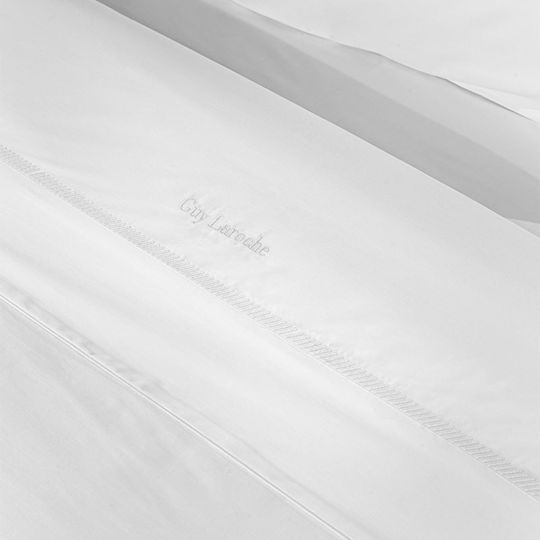 Guy Laroche Σετ Παπλωματοθήκη Βαμβακοσατέν 250x240cm Υπέρδιπλη με 2 Μαξιλαροθήκες Elite White