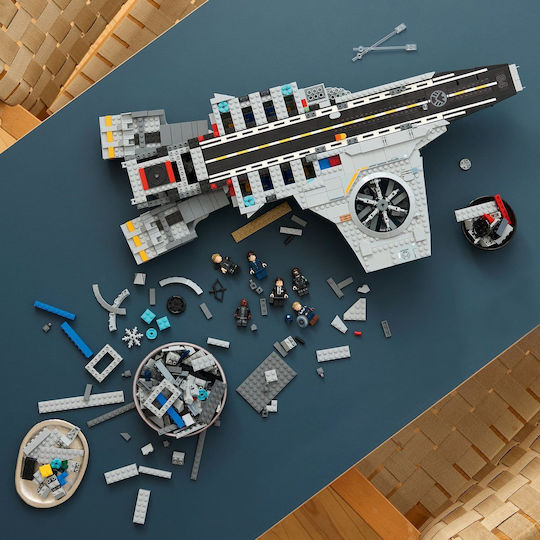 LEGO Super Heroes S.H.I.E.L.D. Helicarrier 3057 Bucăți