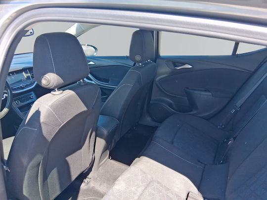 Opel Astra 1.6 Дизел 120 Издание '19