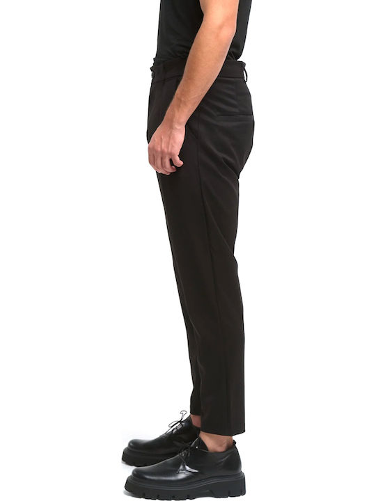 Perth Chino Trousers in Tapered Fit Black