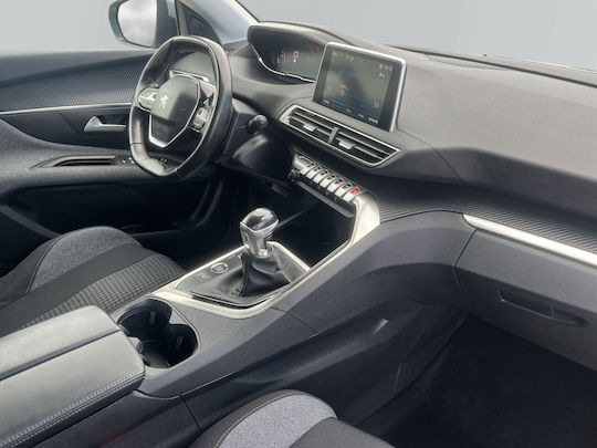 Peugeot 3008 1.5 BlueHDI Business '21