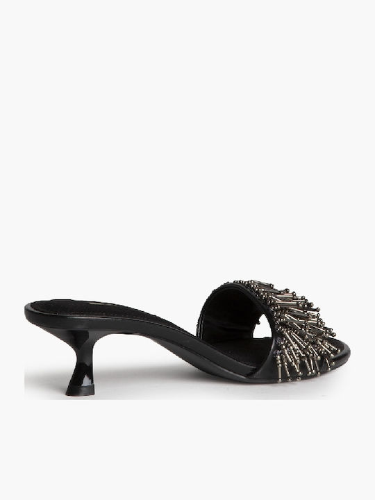 Mules with Thin Low Heel in Black Colour