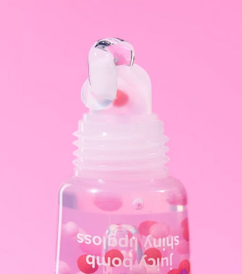 Essence Luciu de Buze Juicy 04
