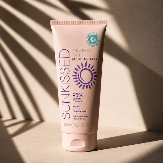 Sunkissed Gradual Tan 95% Natural Ingredients Self Tanning Cream Body Medium / Dark 200ml