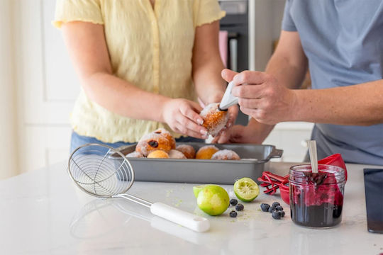 Kitchenaid Ρηχή Κουτάλα Ξαφρίσματος Τρυπητή Ανοξείδωτη Λευκή 35.5cm