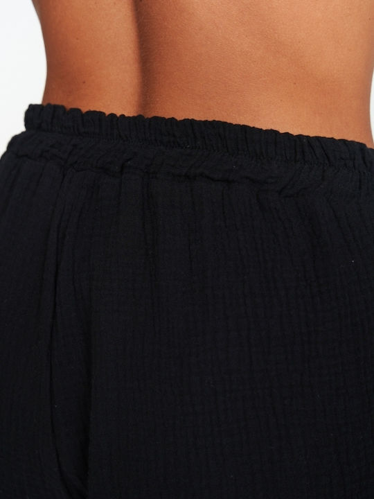 Women's Set with Black Shorts