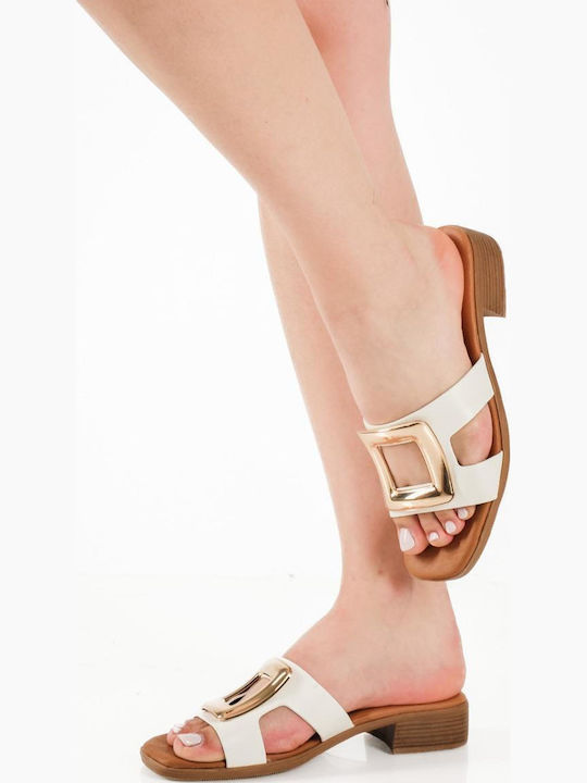 Mules With Low Heel In White Colour