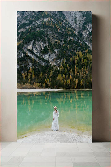 Serene Reflection By The Lake Γαλήνια Αντανάκλαση Δίπλα Στη Λίμνη