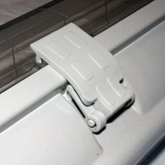 Lichtleiste mit integriertem LED 120cm