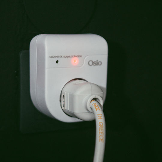 Osio Single Socket with Surge Protection