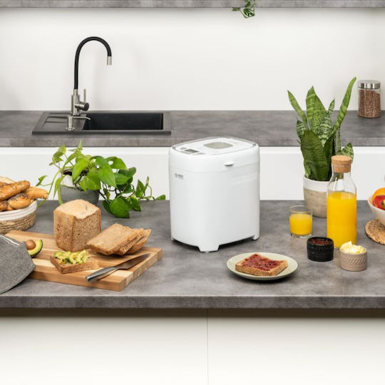 First Austria Bread Maker 550W with Container Capacity 900gr and Baking Programs