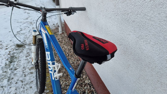 Koanni Koanni Fahrradsattel Rot mit Gel
