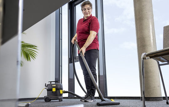 Karcher T 11/1 Classic Aspirator Electric 850W cu Sac 11lt Negru