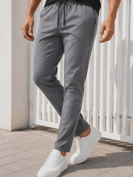 Chino Trousers in Slim Fit Grey
