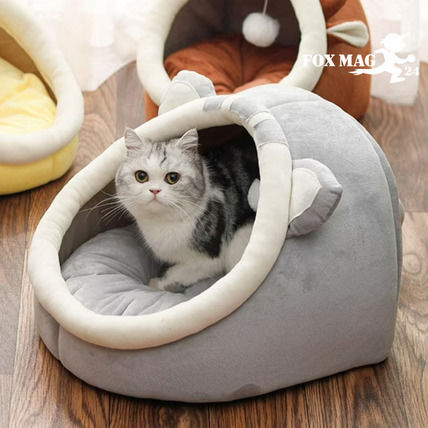 Котешко легло 30см X 38см Къщичка Уши Сиво