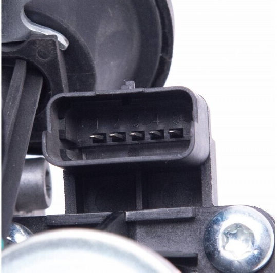 SKV Вентил EGR за автомобил Citroen Berlingo / C3 / C4 / C5 / DS4 / DS5 / Jumpy