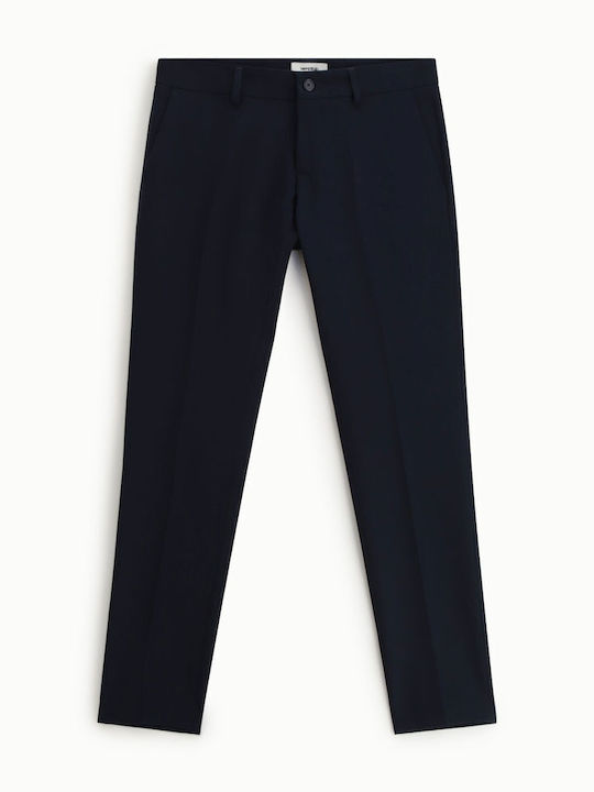Trousers in Slim Fit Blue