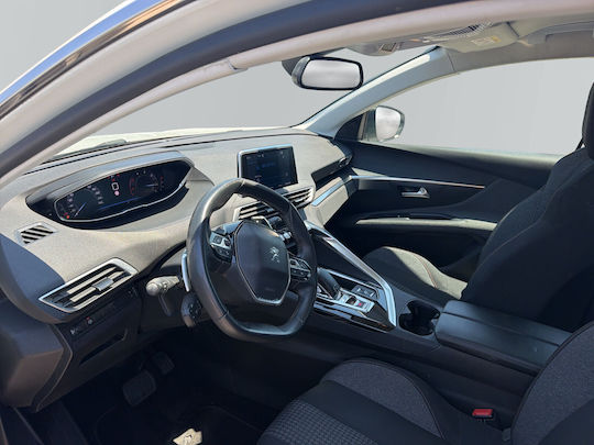 Peugeot 3008 1.5 BlueHDI EAT8 Active Plus '22