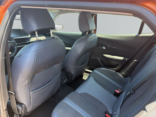 Peugeot 2008 1.5 BlueHDi EAT8 Allure '20