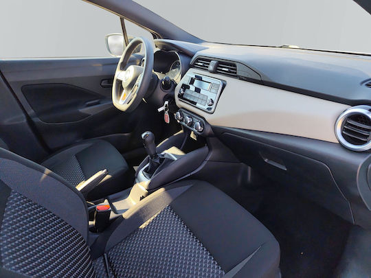 Nissan Micra 1,5 л енергийна напитка '19