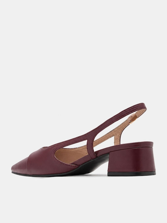 Burgunder Pumps