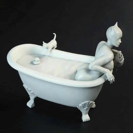 Unpainted 3D Figur Catwoman In Bathtub From DC Diy Painting Gift Colors 20 Cm 1:8