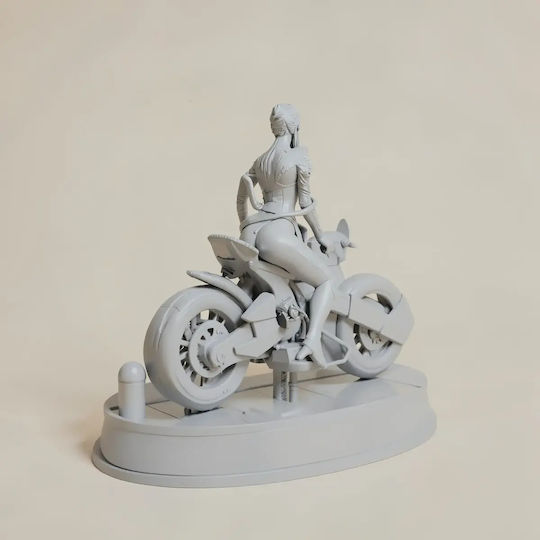 Unpainted 3D Sammelbare Figur Catwoman auf Motorrad Von DC Diy Bemalen Geschenk Farben 15,2 cm 1:12