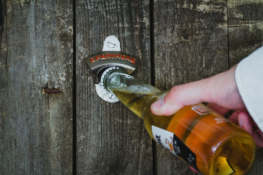 Deschizător De Sticle Metal Montat Pe Perete Barcraft