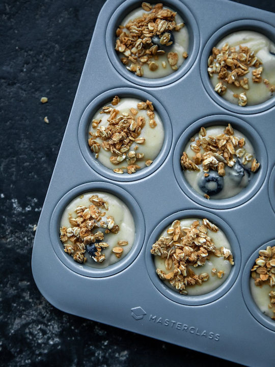 Kitchen Craft Φόρμα Ζαχαροπλαστικής για Cupcakes/Muffins Κεραμική 41.5x31.5x9.5εκ. 5τμχ