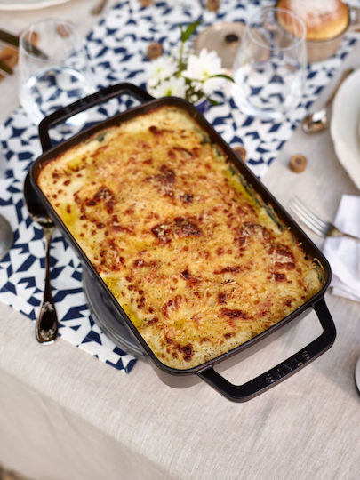 Staub Cast Iron Baking Pan with Enamel Interior Coating 20x30cm