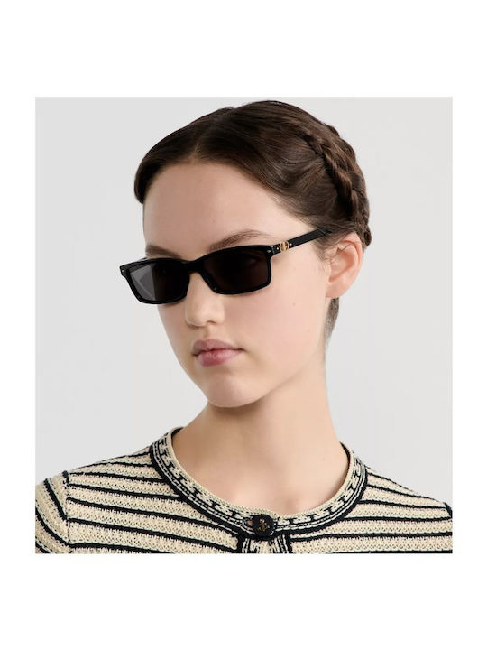Dior Burgundy Sunglasses with Horn-Rimmed Frame Dior Burgundy Sunglasses with Horn-Rimmed Frame