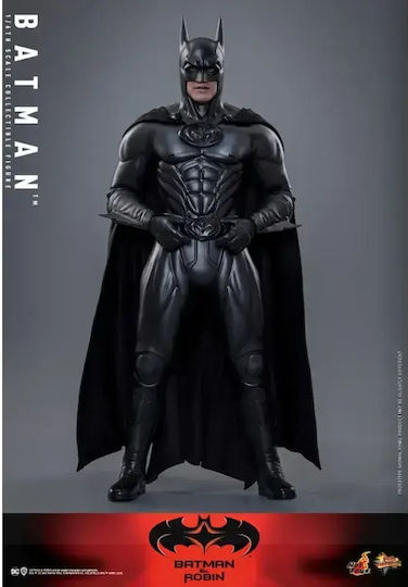 Hot Toys DC Comics Batman Action Figure in Scale 1:6