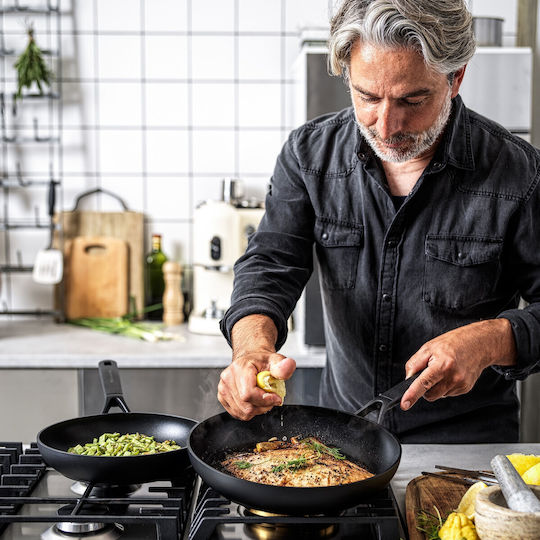 Kitchenaid Classic Τηγάνι από Αλουμίνιο με Κεραμική Επίστρωση 20cm