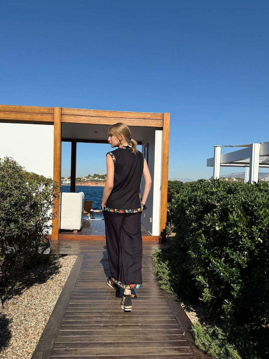 Women's Black Set with Trousers in Relaxed Fit