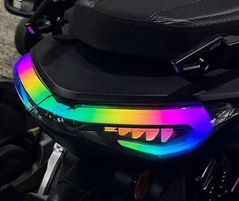 Yamaha N-max 125/155 21-24 Roc Multicolor Led Motorrad-Scheinwerfer