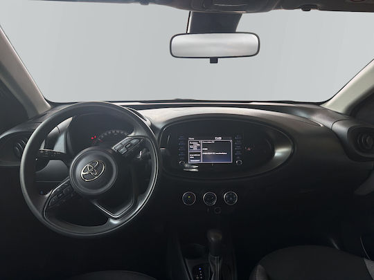 Toyota Aygo Cross X 1.0L CVT X-Play '24