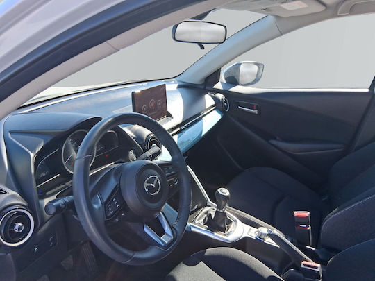 Mazda 2 E-Skyactiv G 6MT Zentrum-Linie MHEV (Mild Hybrid) '23