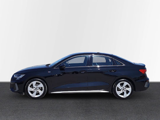 Audi A3 30 TFSI Sport Sedan S line '22