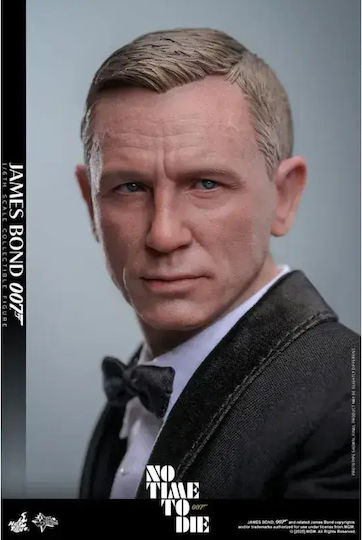 Hot Toys Movie Masterpiece Action Figure Height 30cm in 1:6 Scale