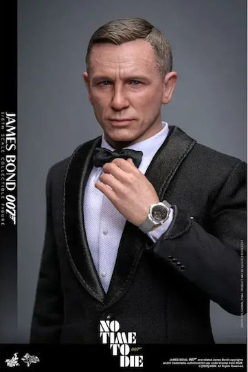Hot Toys Movie Masterpiece Action Figure Height 30cm in 1:6 Scale