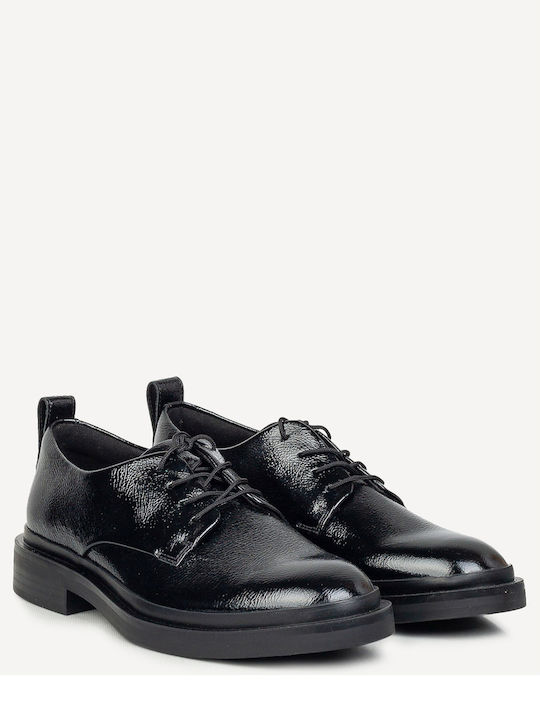 Clarks Clarks